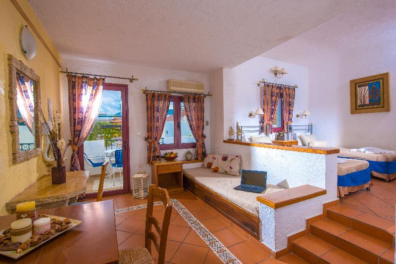 Irida Apartments Malia By Estia Bagian luar foto